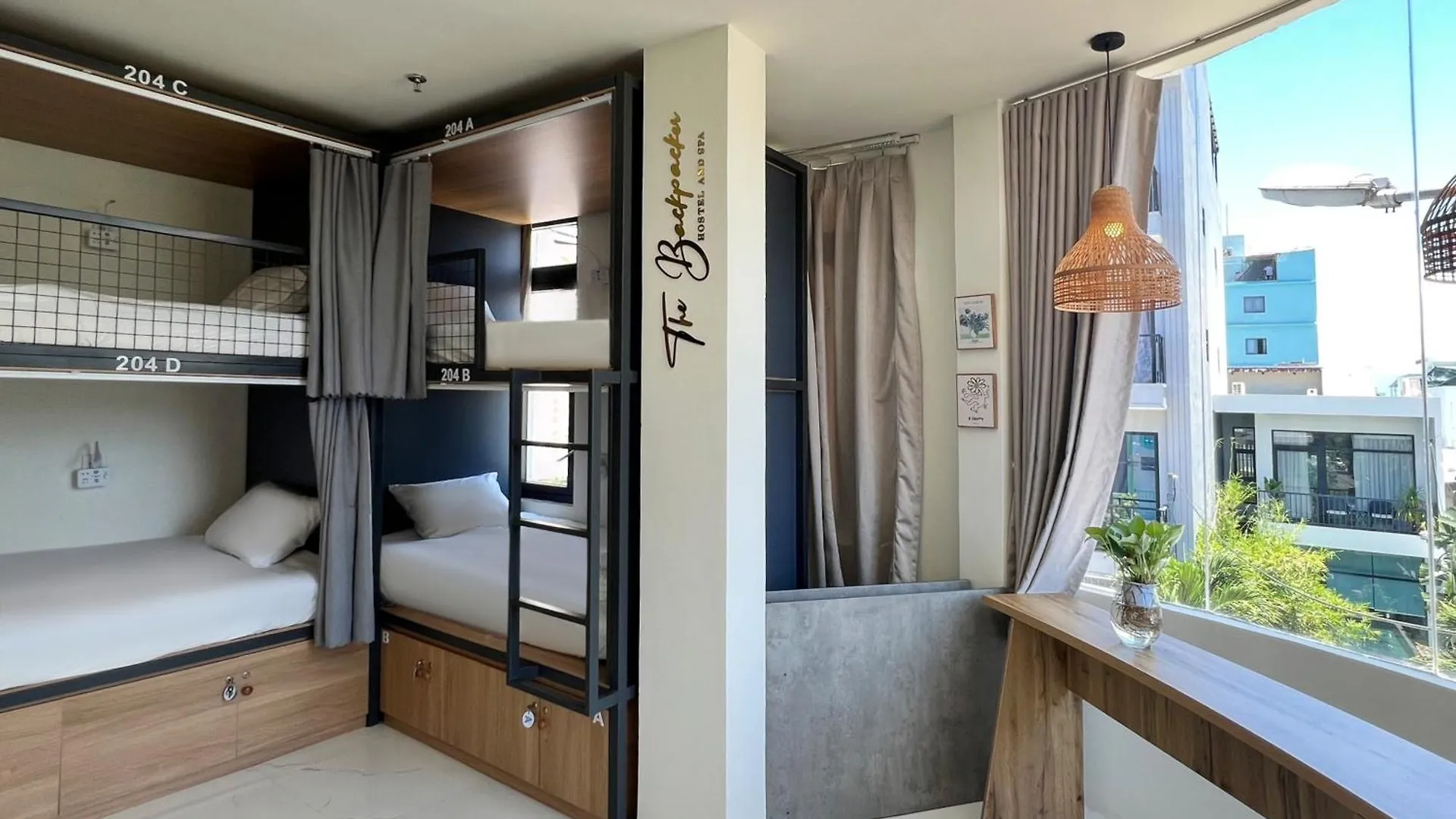 The Backpacker Hostel And Spa Da Nang